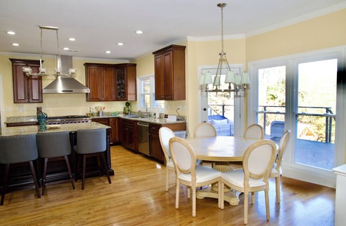 Lithonia House | Luxury Lakefront Estate- World Cup 2026- Pool, Speakeasy & Theater- Atlanta