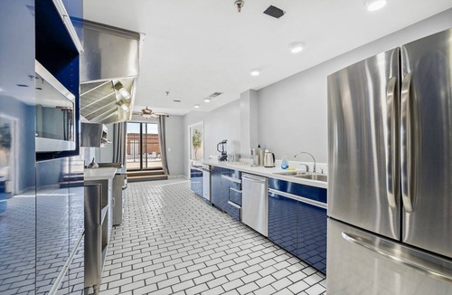 Watertown Apartment | Luxury Massive Penthouse in Watertown