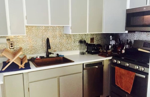 Airport Heights Community Council House | Luxury Retreat on the Greenbelt/Private Home w/Sauna & Yoga Studio&Fitness