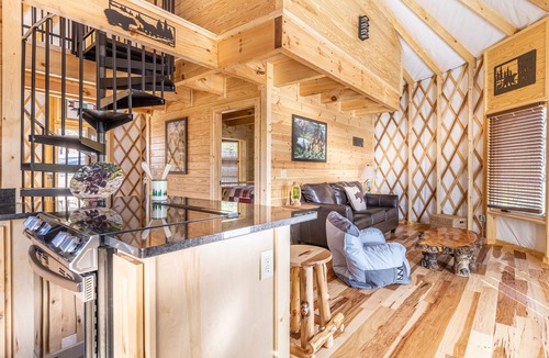 Pigeon Forge Cabin | Luxury Yurt Cozy & Fun 1br/1bth, experience it, Private Deck w Grill & HotTub