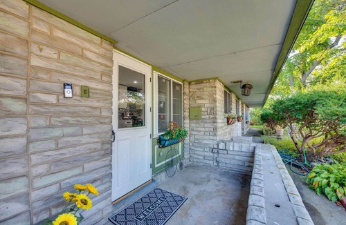 Manchester House | Marvelous 3-bedroom townhome with Heated floor Manchester