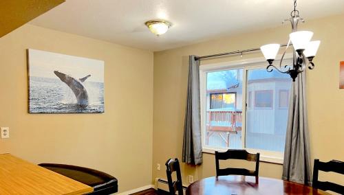 Sand Lake Apartment | Midnight Sun - Near Airport and Shopping