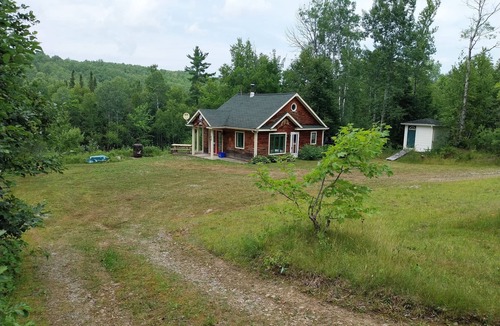 Gloucester County Ski Chalet | Millstream River Refuge. 25 private acres