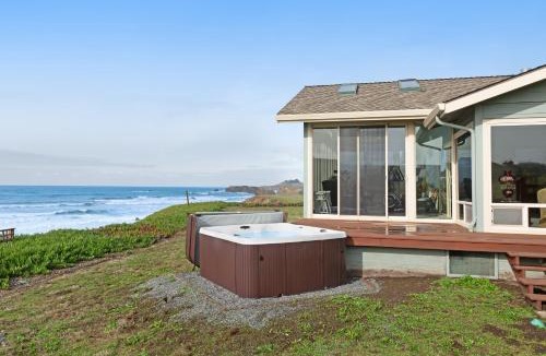 Fort Bragg House | Misty Rose
