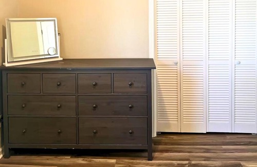 North Belmont House | Modern Belmont Retreat Close to CLT Airport