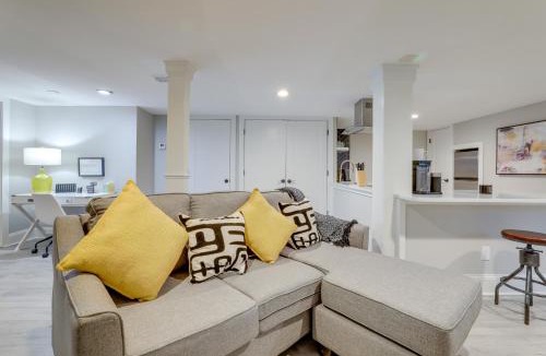 Belvedere Park Apartment | Modern Decatur Getaway ~ 8 Mi to Downtown Atlanta!