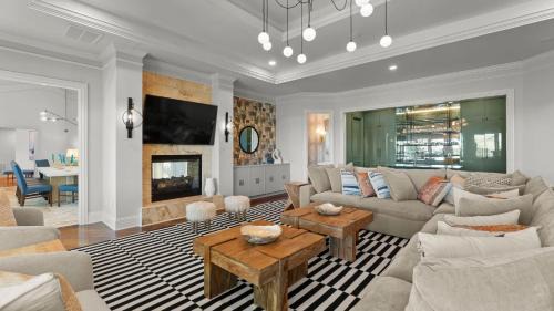 Denver House | Modern Masterpiece by AvantStay