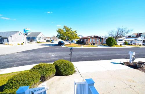 Montego Bay House | Montego Bay-Colonial Drive 13339 home