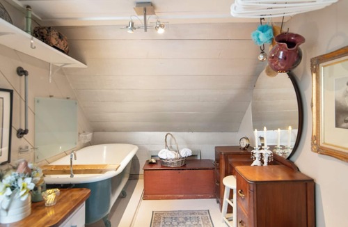 Jacksonville Apartment | Mount Snow Lake Whitingham Antique Apartment in Jacksonville-Whitingham Vermont