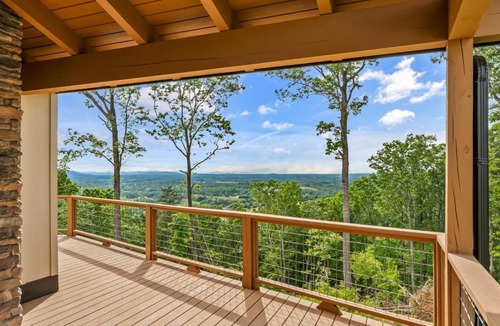 Morganton House | Mountain Jam