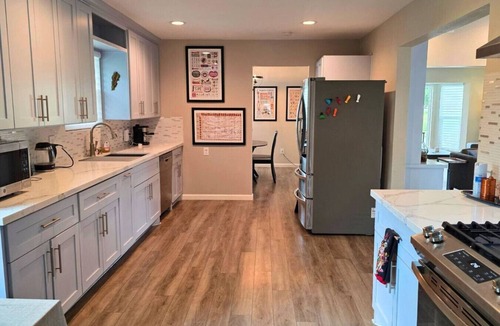 Nassau Bay House | Nassau Bay Retreat near Clearlake, Nasa and Kemah