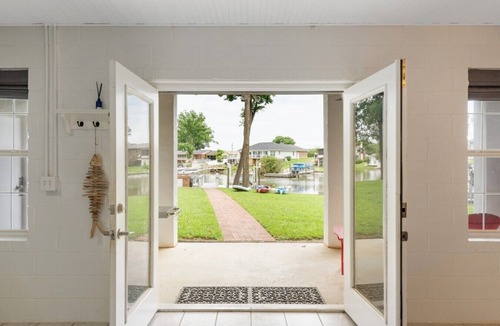 Leesville House | NEW Escape to Paradise at this amazing waterfront home with a private dock