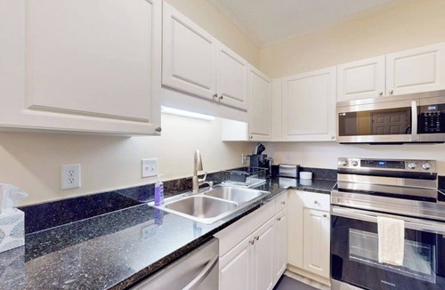 Vaught Condo | NEW! Nice 2BR | Savannah Shores | Pool| Pickleball