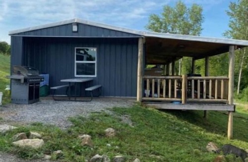 Warsaw House | New Waterfront Private Cabin on Lake of the Ozarks w/private boat ramp and dock