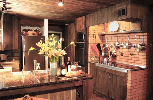 Historic Eastside House | Oasis by the Santa Fe River - 4 Blocks to Historic Plaza; 1 Block to Canyon Road