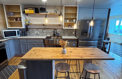Clam Gulch Cabin | Ocean front cabin in Clam Gulch