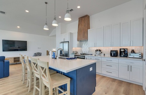 Terramar Beach Cottage | Ocean Views, Steps to Sand! Coastal Galveston Gem