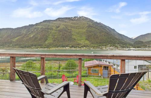 West Juneau House | Oceanfront Fire Pit, Decks, Large Yard, Views!