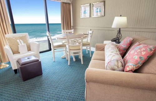 Litchfield by the Sea Hotel | Oceanfront Stay w/Views Near Litchfield Beach & Nature Trails