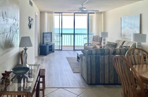 Hutchinson Island South Apartment | Oceanfront!