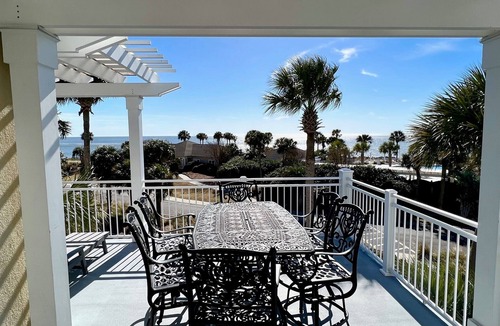 Seabrook Island Villa | Oceanfront Villa, 2nd Floor Sensational Views STR25-000001 BL25-000017