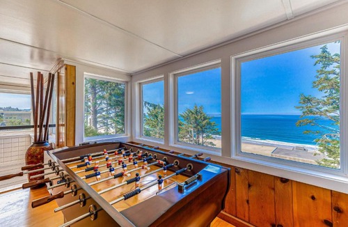 Oceanside House | Oceanside Skies
