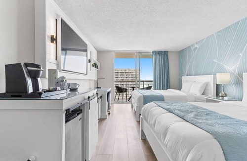 Arcadian Shores Condo | Oceanview Beach Studio in Kingston Resort