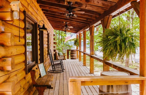 Mount Juliet Cabin | Old Hickory Haven Cabin