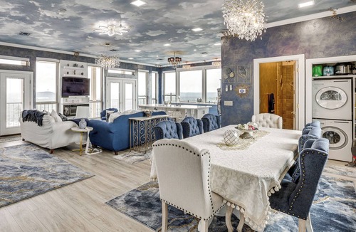 Bulverde Apartment | One-of-a-Kind Guest Suite in Hill Country w/Pool