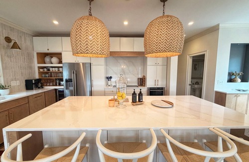 Isle of Palms House | Pavilion a la Plage on Isle of Palms PORCH, GAS GRILL, STEPS FROM THE BEACH!