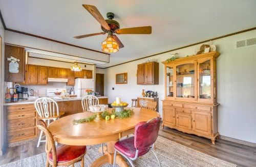 Fulton House | Peaceful Fulton Farm Retreat w/Outdoor Space!