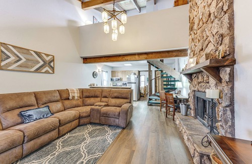 Angel Fire Apartment | Pet-friendly Angel Fire Condo: Walk to Ski Resort