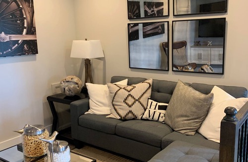 Newtown Square House | PGA Championship Retreat Spacious 4 bedroom home less than 2 miles from PGA