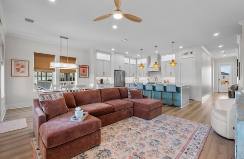 Terramar Beach House | Pinky Tuscadero: Fun Family 4BD 3BA Beach House with Pool Access & Wifi