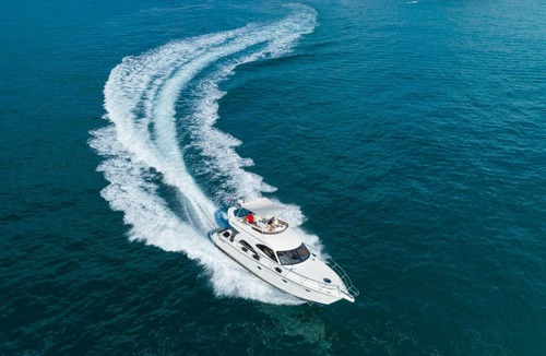 Cap d'Agde Boat Rental | PLUSDREAM
