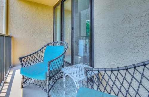 Folly Field House | Pool & Beach! Lagoon-View Island Club Resort Condo