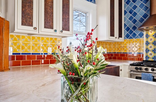 Downtown Santa Fe House | Pristine, art-filled Home 2 blocks to Historic Santa Fe Plaza. Read the reviews!