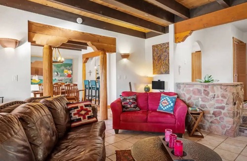 Seton Village House | Privacy in the Pines - Hot Tub! Just 12 min to Santa Fe Plaza. Pet-Friendly!