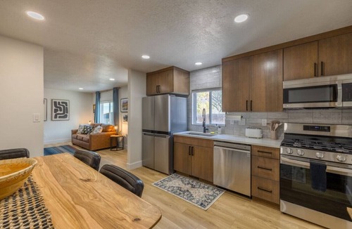 Fairpark Apartment | Private Entrance, Skier`s Hideaway, Downtown SLC