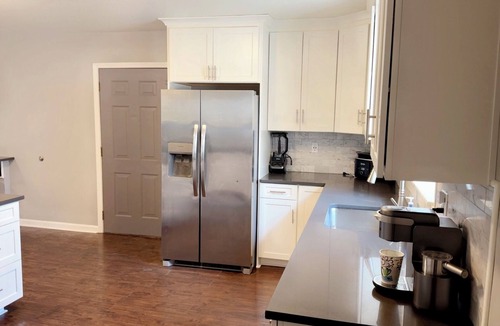 Waldron House | private HEATED pool. Sauna. Fitness. Massage. 5 bedrooms. 3500 sq ft.