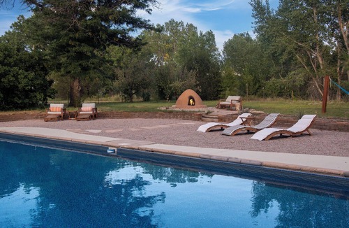 Pojoaque House | Private home along Pojoaque Creek, perfect for Families, Reunions & Getaways!