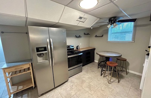 Mableton Apartment | Private office space plus studio vibe bedroom/living room. Full kitchen W&Dryer