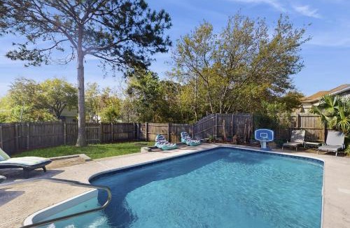 Savannah House | Private Pool: Quiet Family Home in Savannah