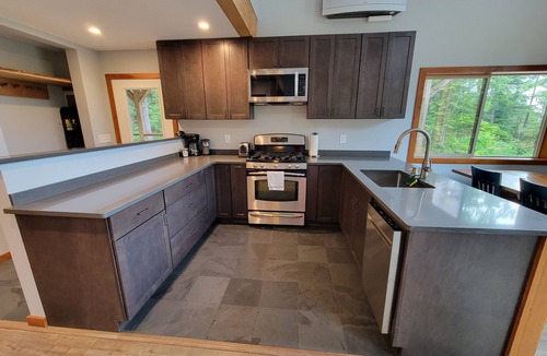 Ketchikan Cabin | Private, spacious retreat at Mt. Point. Generous covered porch. No added fees.