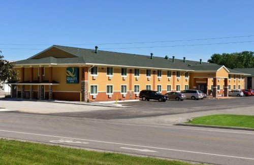 Appleton Hotel | Quality Inn Appleton West
