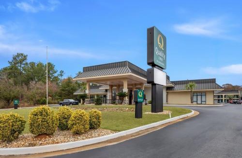 Perry Hotel | Quality Inn Perry - National Fairgrounds Area