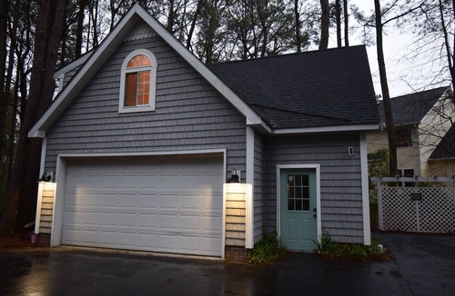 Ocean Pines Apartment | Quiet coastal retreat, minutes from Ocean City, MD, full kitchen.