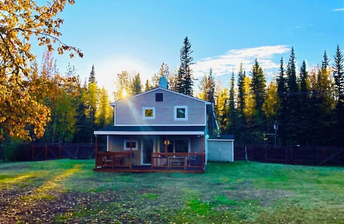 North Pole House | Quiet North Pole Stay Near Fairbanks-2 Private Rooms One Travel Party at a Time