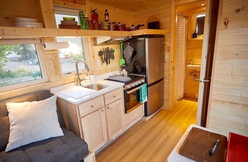 Arroyo Hondo Cabin | Rainbow Tiny Home with View & Hot Tub near Hot Springs, El Prado, NM