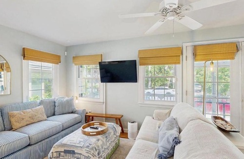 Rehoboth Beach House | Rehoboth Beach Gem - Porch Washer & Dryer Walk to Beach